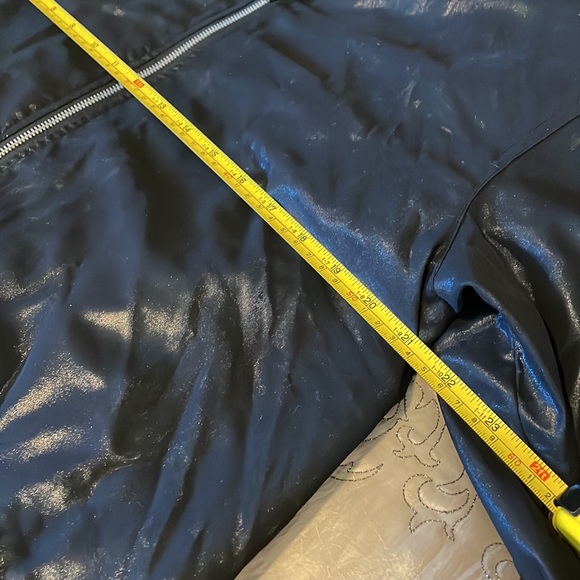 Gallery Metallic Black Rain Jacket. Women’s Size Small. - Picture 10 of 11